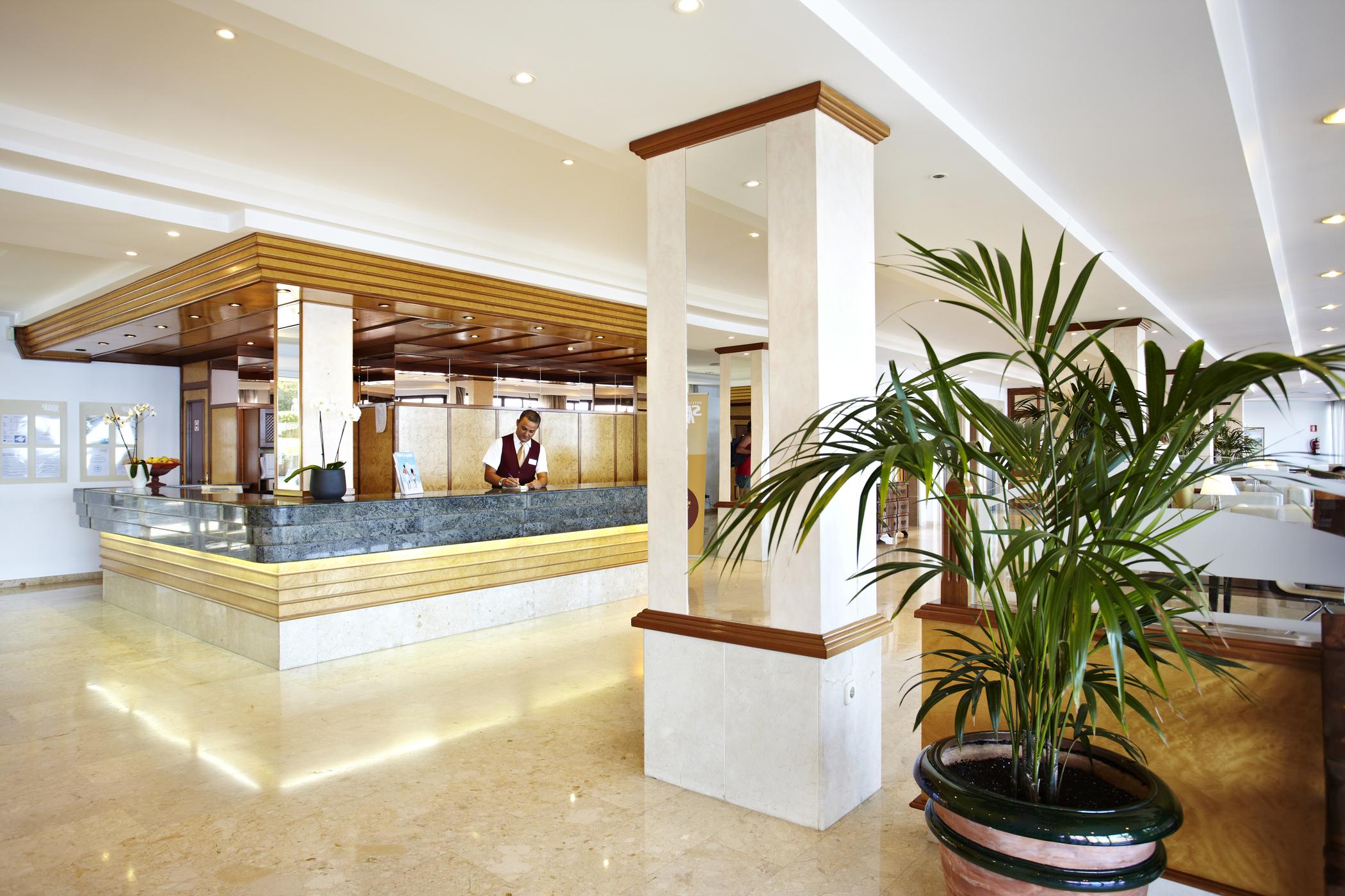 Grupotel Aguait Resort & Spa - Adults Only كالا راتخاذا المظهر الخارجي الصورة