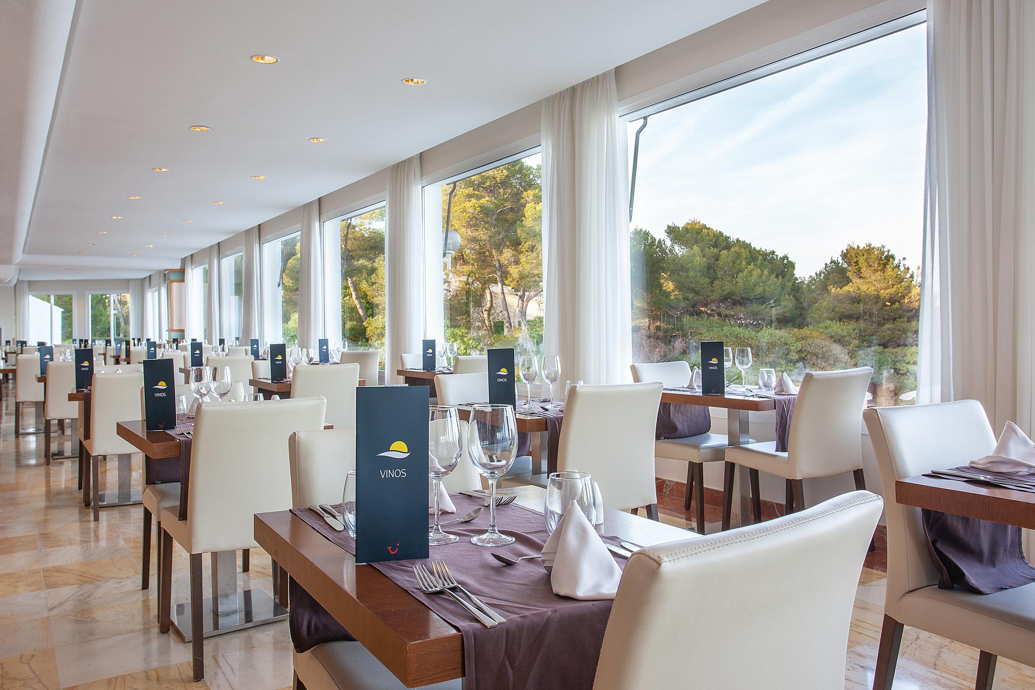 Grupotel Aguait Resort & Spa - Adults Only كالا راتخاذا المظهر الخارجي الصورة