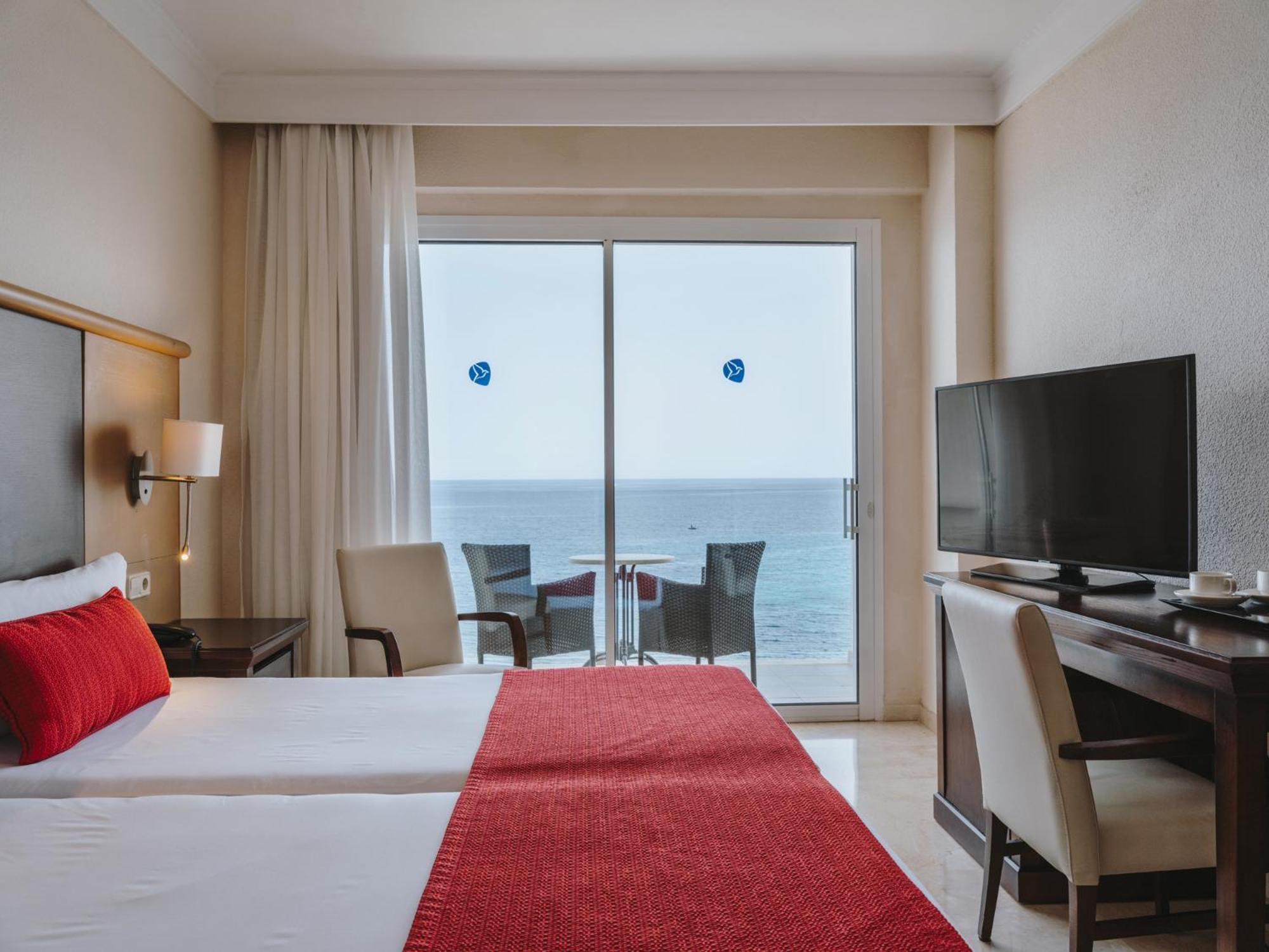 Grupotel Aguait Resort & Spa - Adults Only كالا راتخاذا المظهر الخارجي الصورة